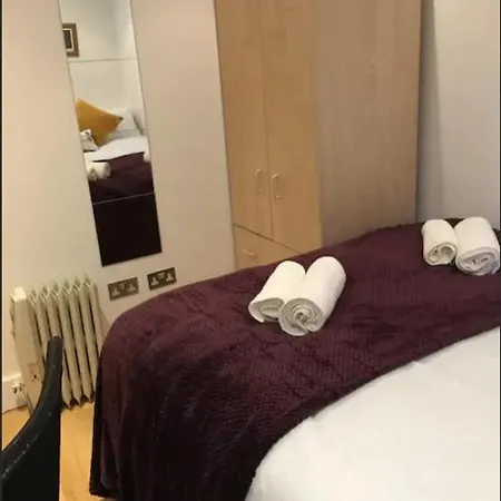 Lovely Private Bedrooms In Euston Station - 121 London Exterior photo