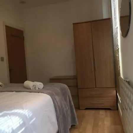 Lovely Private Bedrooms In Euston Station - 121 London Exterior photo