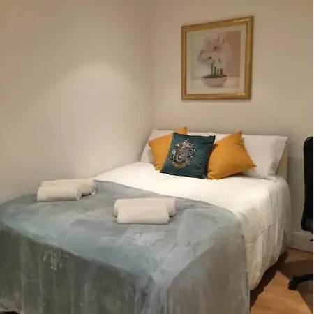 Lovely Private Bedrooms In Euston Station - 121 London Exterior photo